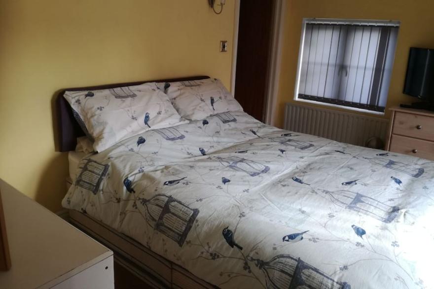 Rural Lincolnshire village Friskney with great links, close to Skegness