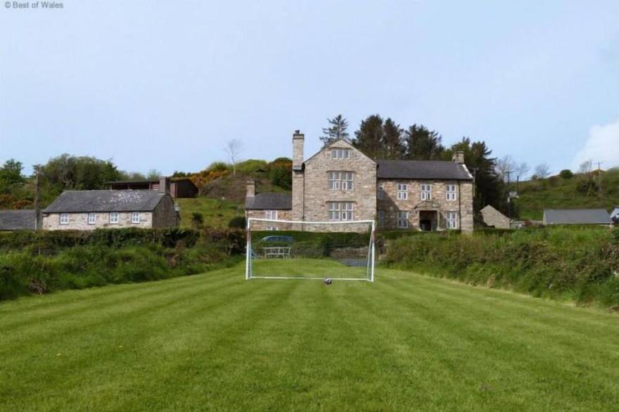Vacation home Stabal y Castell in Abersoch - 6 persons, 3 bedrooms