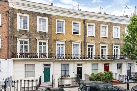 Delightful 1-bed Apartment, Pimlico