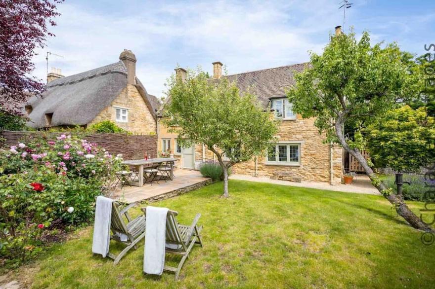 WYNCLIFFE, family friendly, with open fire in Chipping Campden