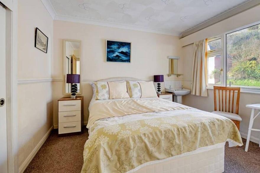 2 Strandways in Saundersfoot