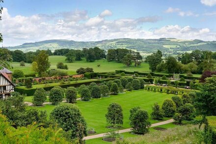 Cysgod-y-coed in Builth Wells