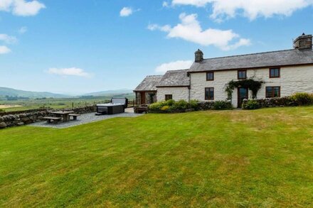 Ty Cerrig Cottage in Blaenau Ffestiniog