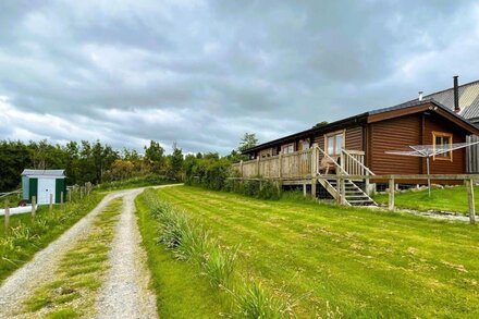 Two bedroom logcabin with spectacular view and private balcony