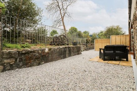 WATER WHEELS, family friendly, with a garden in St. Austell