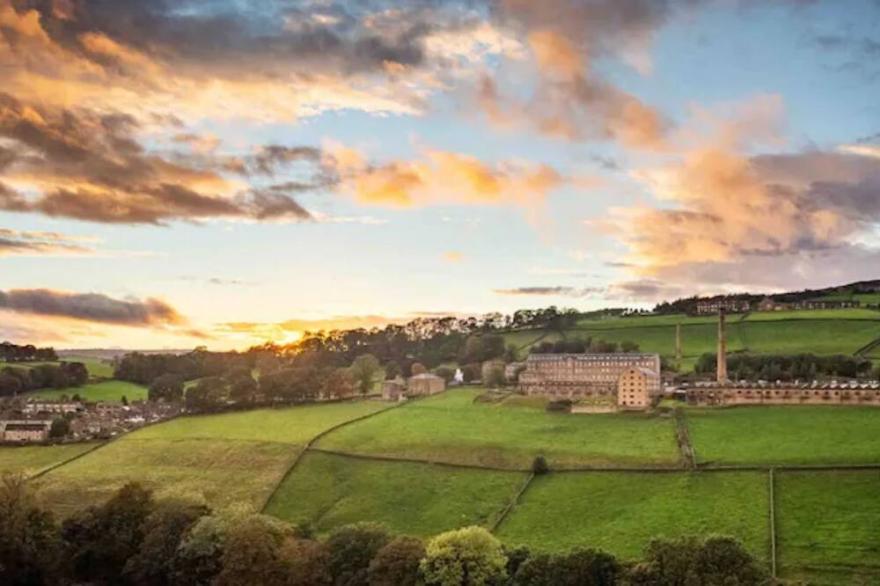 Entire cottage in the beautiful Calder Valley