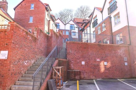 COASTGUARDS VIEW, country holiday cottage in Whitby