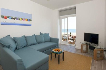 Pass the Keys | Stunning Beach Front Luxury Apartment with balcony