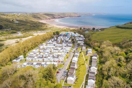 Beach Home 3 mins walk to  beach - Freshwater East