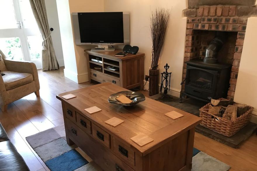 Luxury and Charming  Cottage  nr. Ullswater, parking for 2 cars in the grounds.