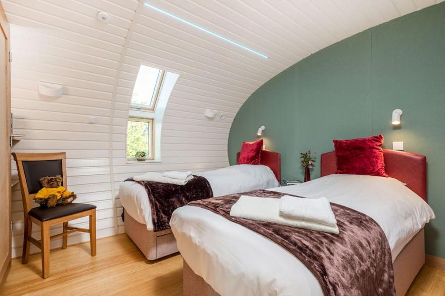 Bumble Barn Eco House