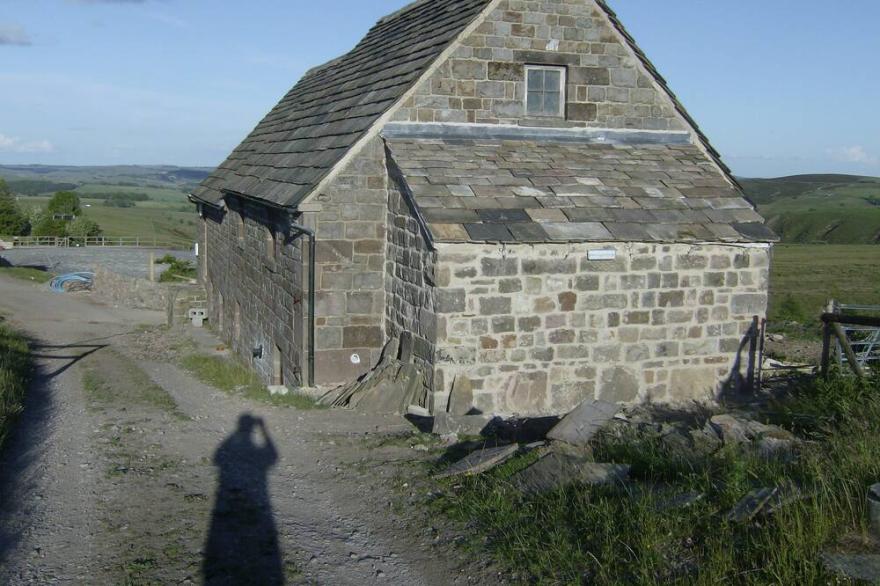 Historic Barn With Breathtaking Views Over Derbys/Staffs Border.