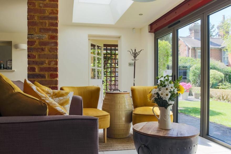 2 bedroom accommodation in Winchester