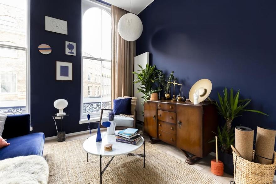 The Moonlight Apartment in Spitafields