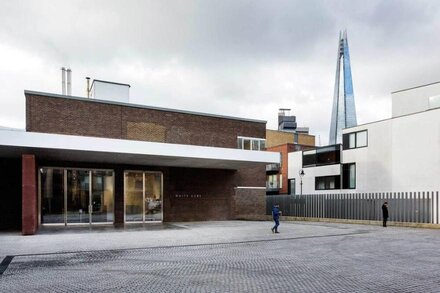 Characterful London Bridge Loft, by Veeve