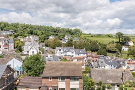 2 ROCKMOUNT, pet friendly, with a garden in Salcombe