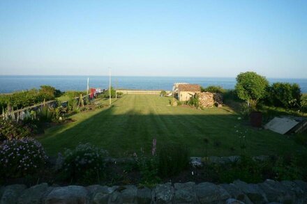 Detached Coastal Fisherman's Cottage with Amazing Sea Views.