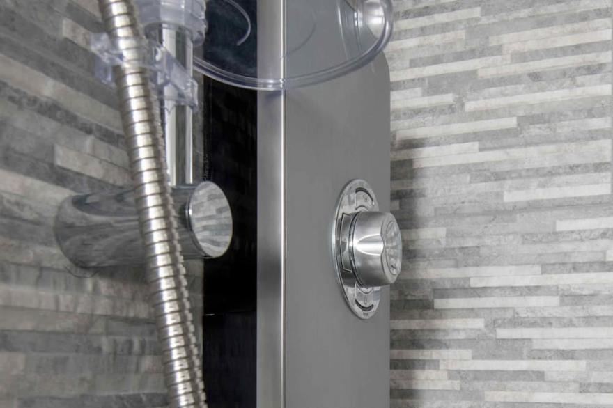 Studio-Deluxe-Ensuite