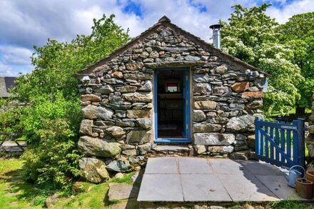 A detached studio for two with stunning views within the Cumbrian hills.