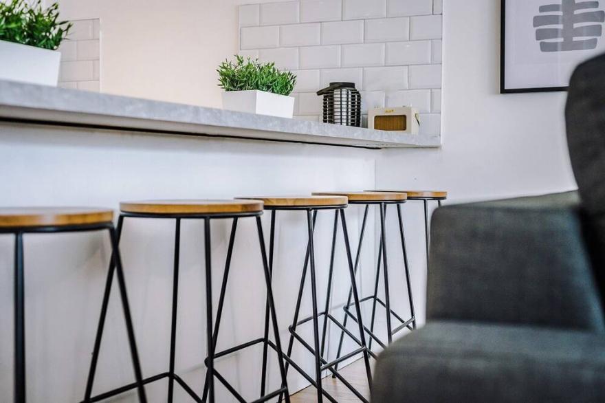 Host Apartments | The Cavern Quarter Apt
