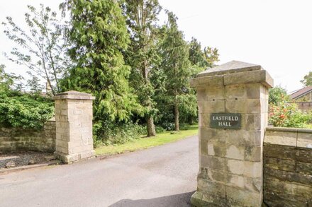 THE SHIELING, family friendly, character holiday cottage in Warkworth