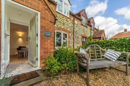 Cherry Tree Cottage is a delightful modern semi-detached cottage