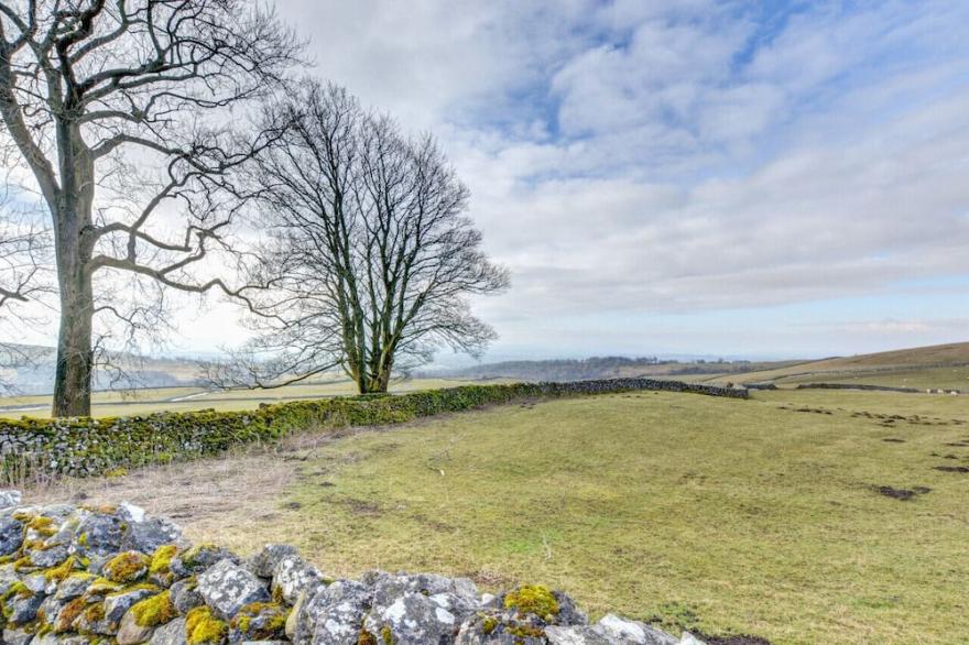 Scar End Cottage - Two Bedroom House, Sleeps 3