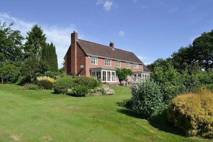 Stylish country house with spectacular views in the Shropshire Hills AONB