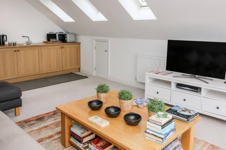 ST JULIEN, country holiday cottage in Dawlish