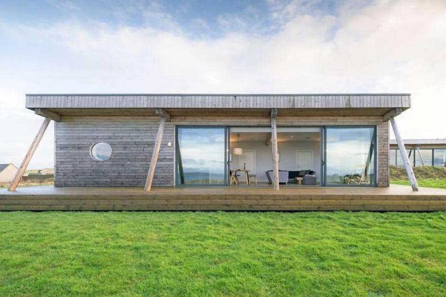 Jog 2 Bedroom Lodge 13 -  a john o'groat that sleeps 4 guests  in 3 bedrooms