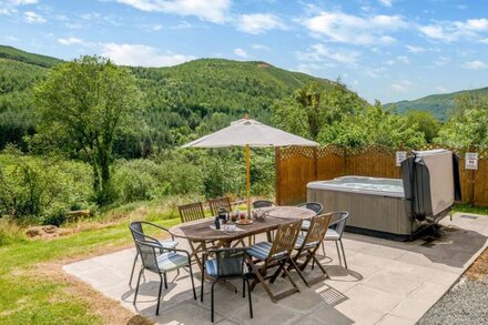 Llety Llanwrtyd - Five Bedroom House, Sleeps 10