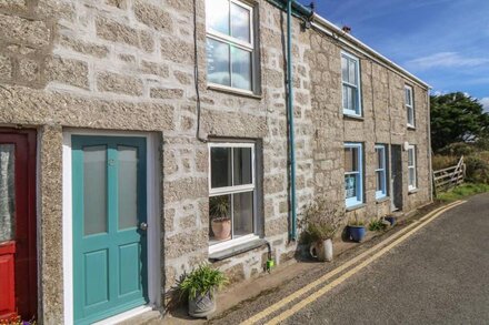 WESTERLY COTTAGE, pet friendly, character holiday cottage in Penzance