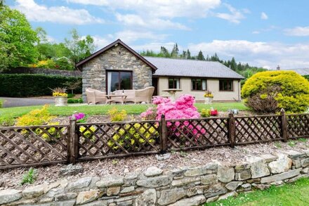 Cysgod y Coed - Three Bedroom House, Sleeps 6