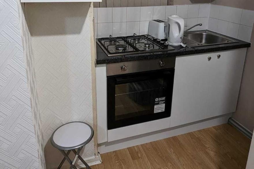 Cameron Close One Bedroom Apartment Free Parking Free WiFi