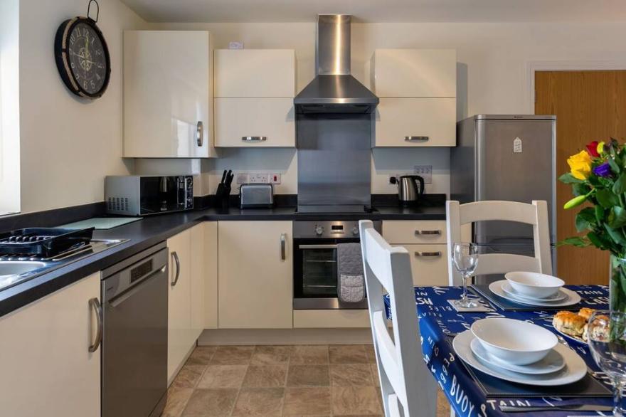 Cosy apartment for 4 guests with WIFI, TV, terrace and parking