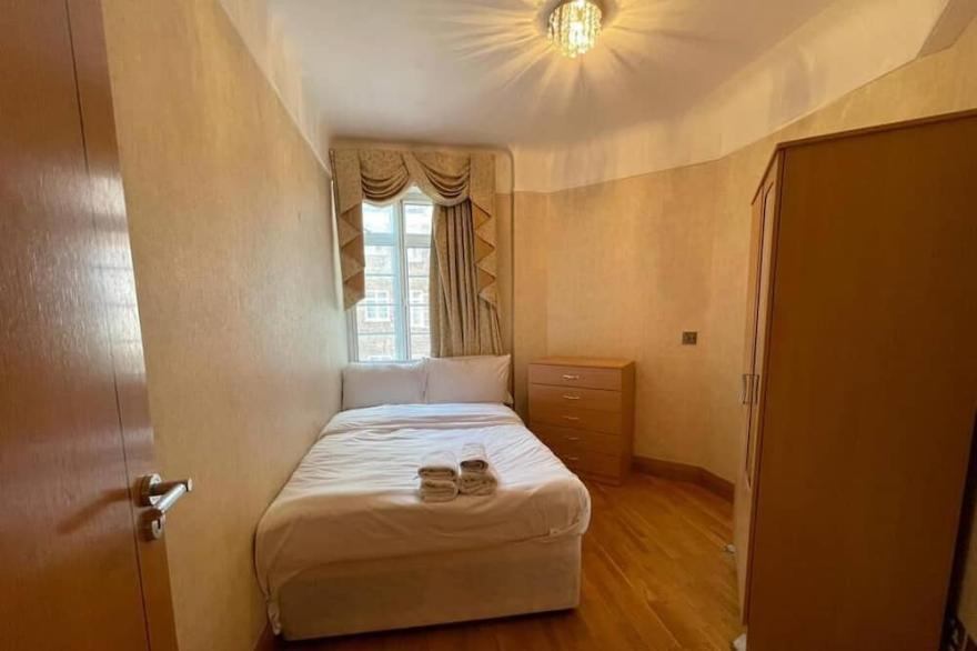 Stunning 3 bedroom apartment