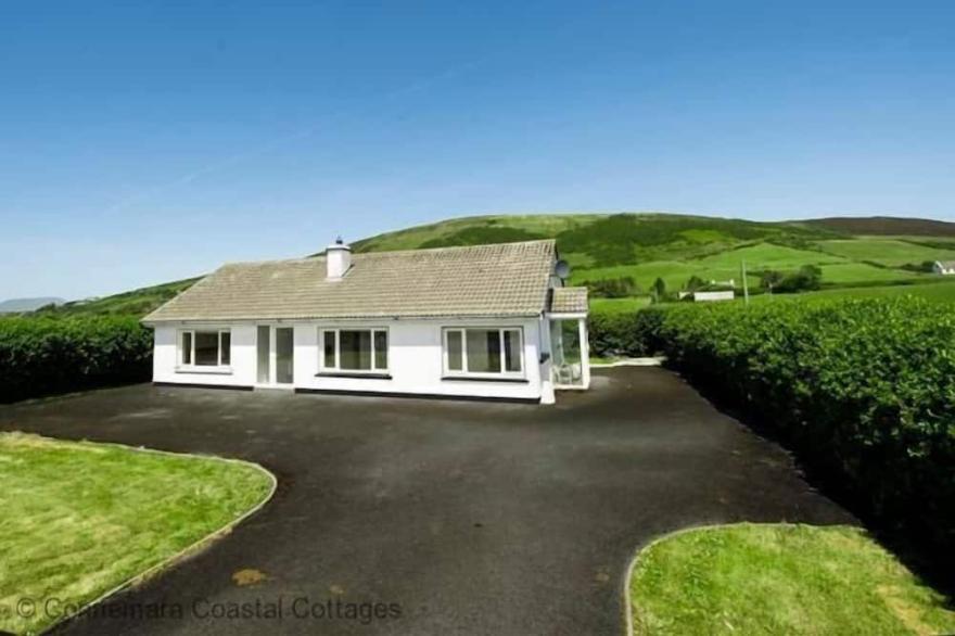 Great Renovated House In The Village Of Louisburgh