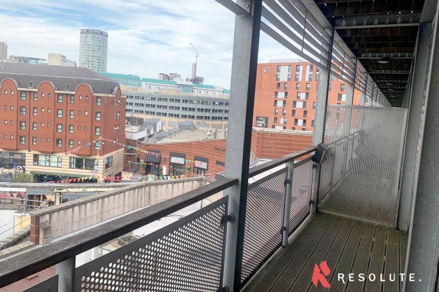 ★ Stylish Arcadian Centre - One Bedroom - Large Balcony - Bullring Shopping