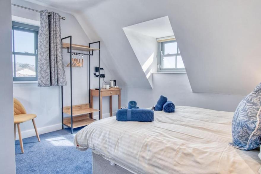 Ocean Cabins No 14 @ The Square - Saundersfoot