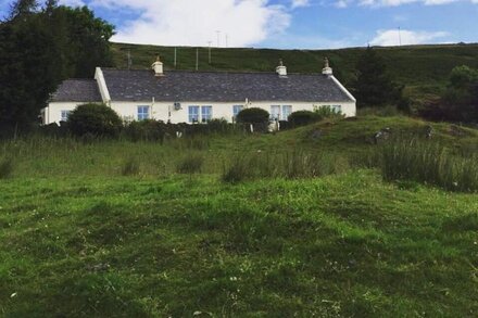 Cottage in the Glen - Breathtaking secluded Cottage with Hot Tub