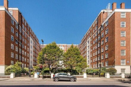 Oxford Street Apartment