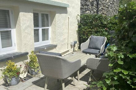 JESSAMINE COTTAGE, family friendly, with a garden in Hawkshead