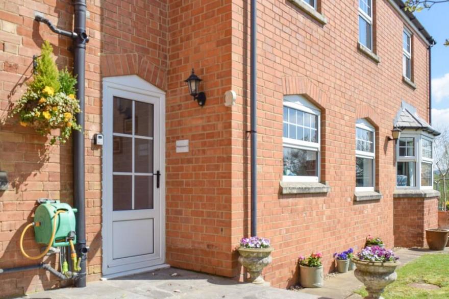 1 Bedroom Accommodation In Shipton-On-Stour