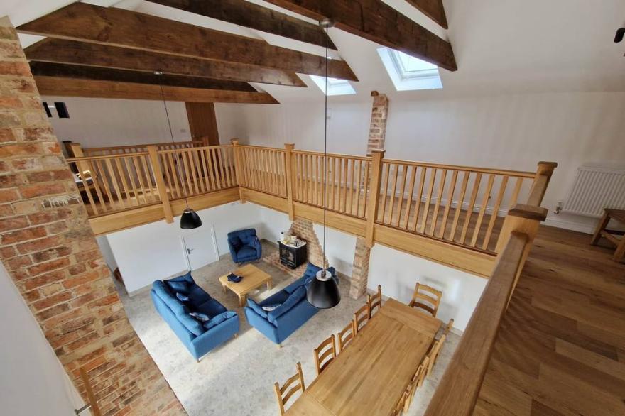 Group Accommodation for 18, Bainvalley Cottages