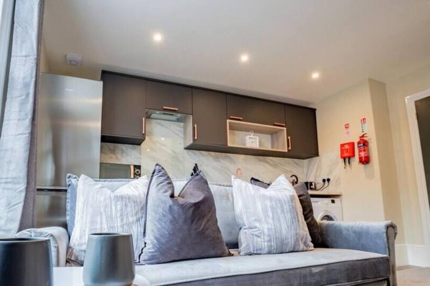 Worcester 2 Bedroom City Centre Apartment