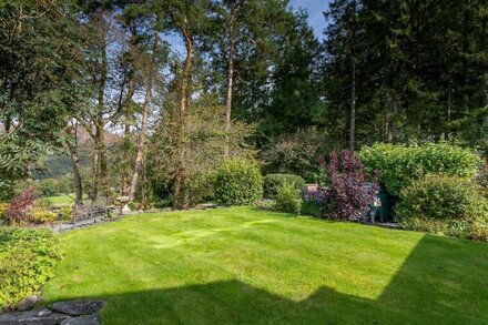 Traditional Cosy Cottage in the Heart of the Lake District