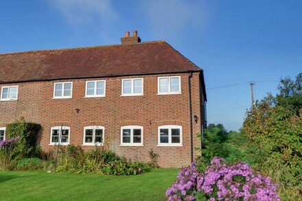 Walnut Cottage in the beautiful Dover