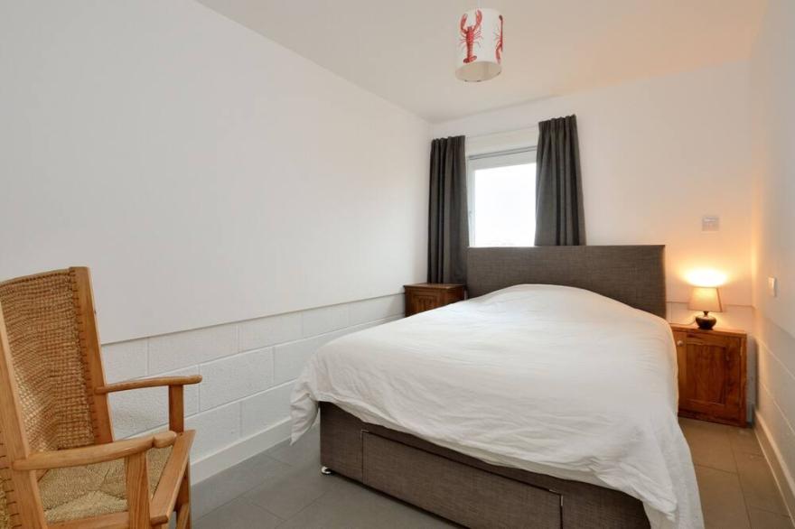 GENERALS YARD, pet friendly, country holiday cottage in Eyemouth