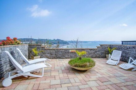 Beach View - 3 Bedroom Apartment - Saundersfoot