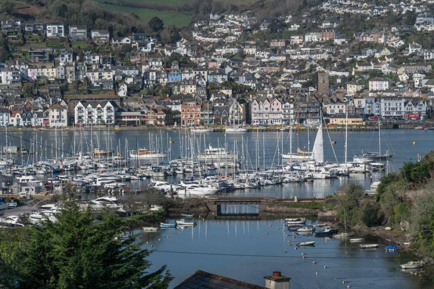 2 Bedroom house in Kingswear